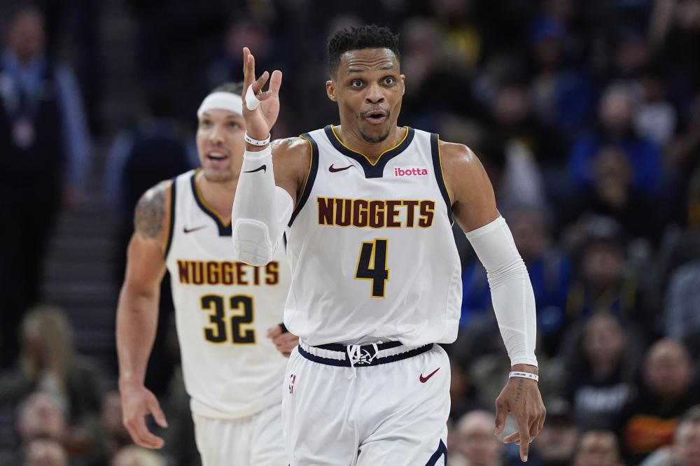 锋利的足球 锋利的足球